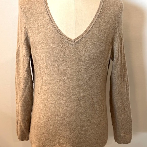 Ladies CASHMERE Sweater SZ L - Picture 1 of 5